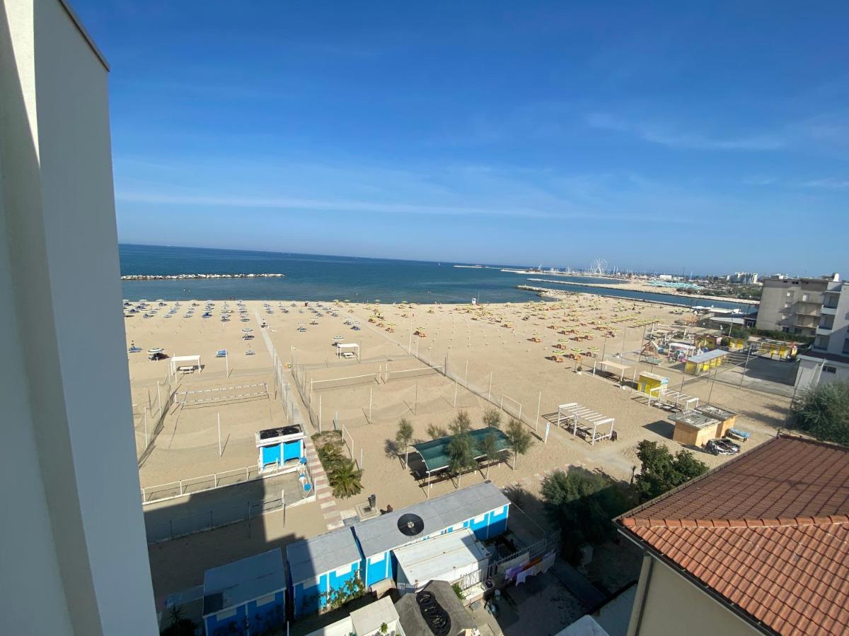 Hotel Caesar Paladium Rimini Buitenkant foto