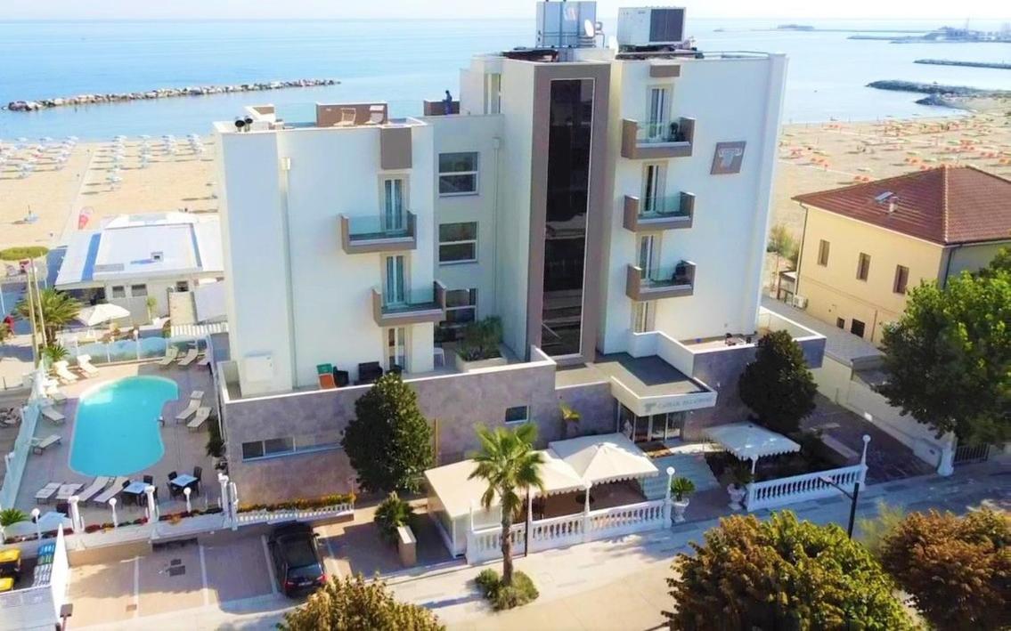 Hotel Caesar Paladium Rimini Buitenkant foto